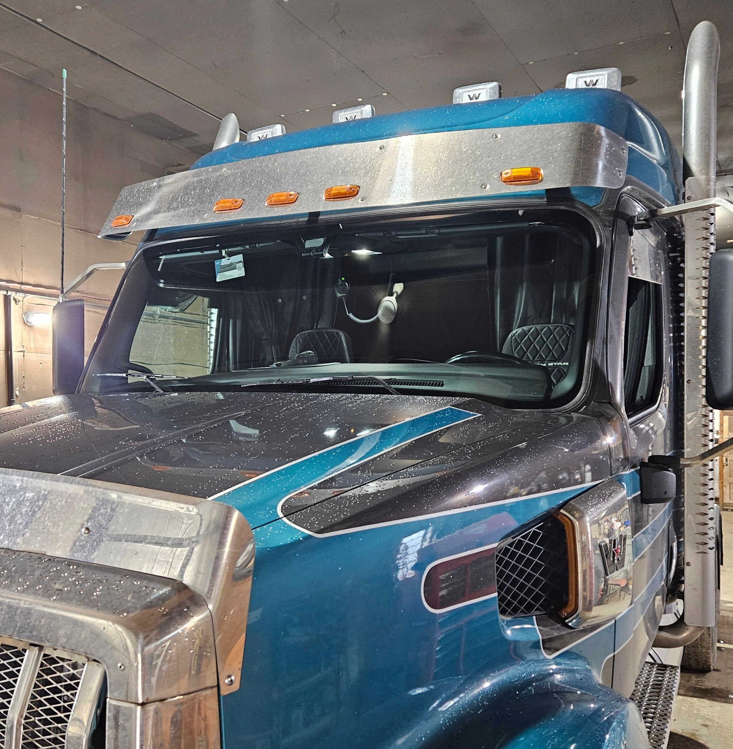 Western Star - 1 piece