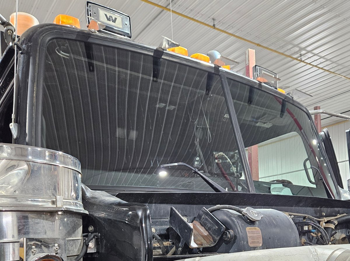 Western Star- new glass-2